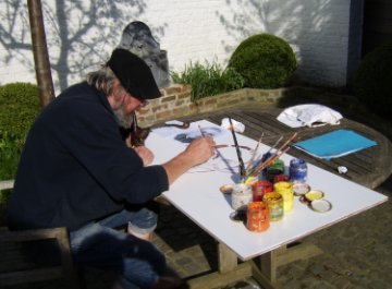 Nesten aan het werk