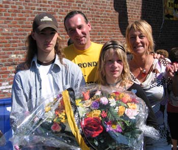 Zondag 8 april 2007: de onthulling